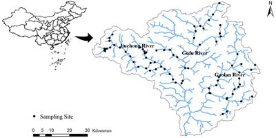 Disentangling multiple relationships of species diversity, functional diversity, diatom community biomass and environmental variables in a mountainous watershed